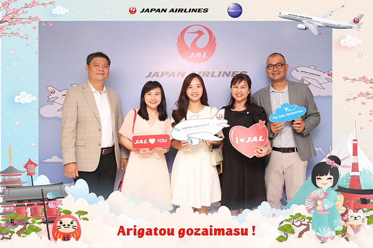 Top Travel Agent 2022 do HHK Japan Airlines trao tặng