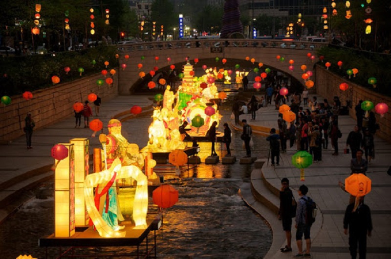 Đừng bỏ lỡ cơ hội tham gia lễ hội lồng đèn Yeon Deung Hoe Hàn Quốc 2024